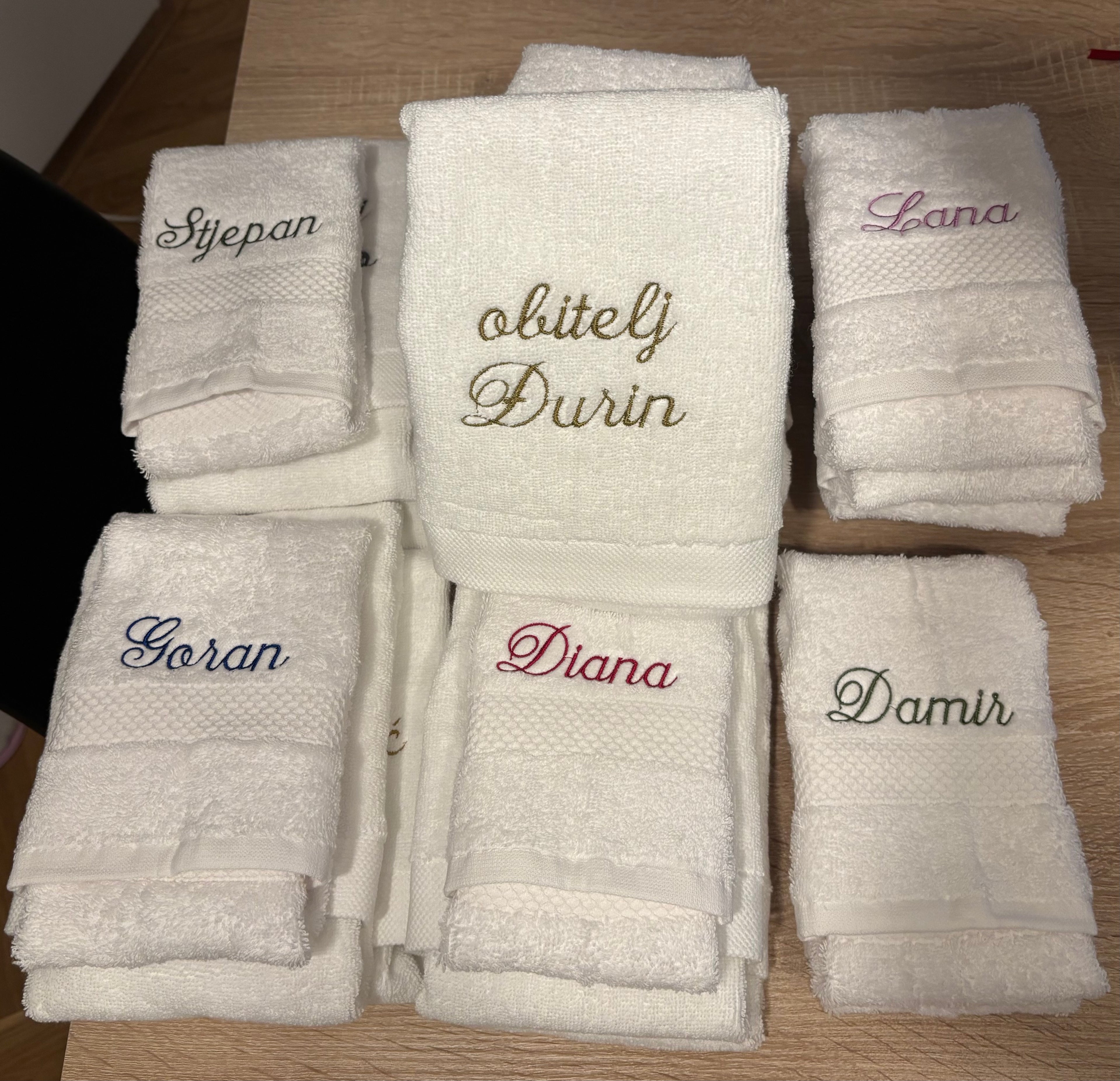 Personalizirani ručnik za lice/ruke